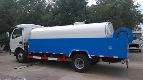 国五东风多利卡高压清洗车