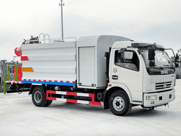 ¶«·ç´ó¶àÀû¿¨ÎíÅÚ½µ³¾³µ5-7Á¢·½£¨·½¹Þ£©