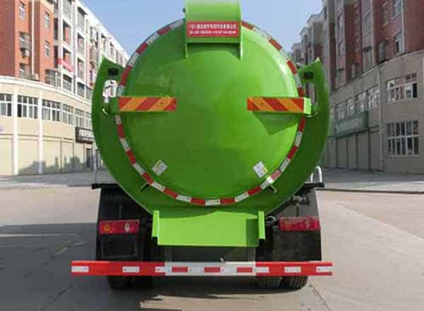 大型泔水车